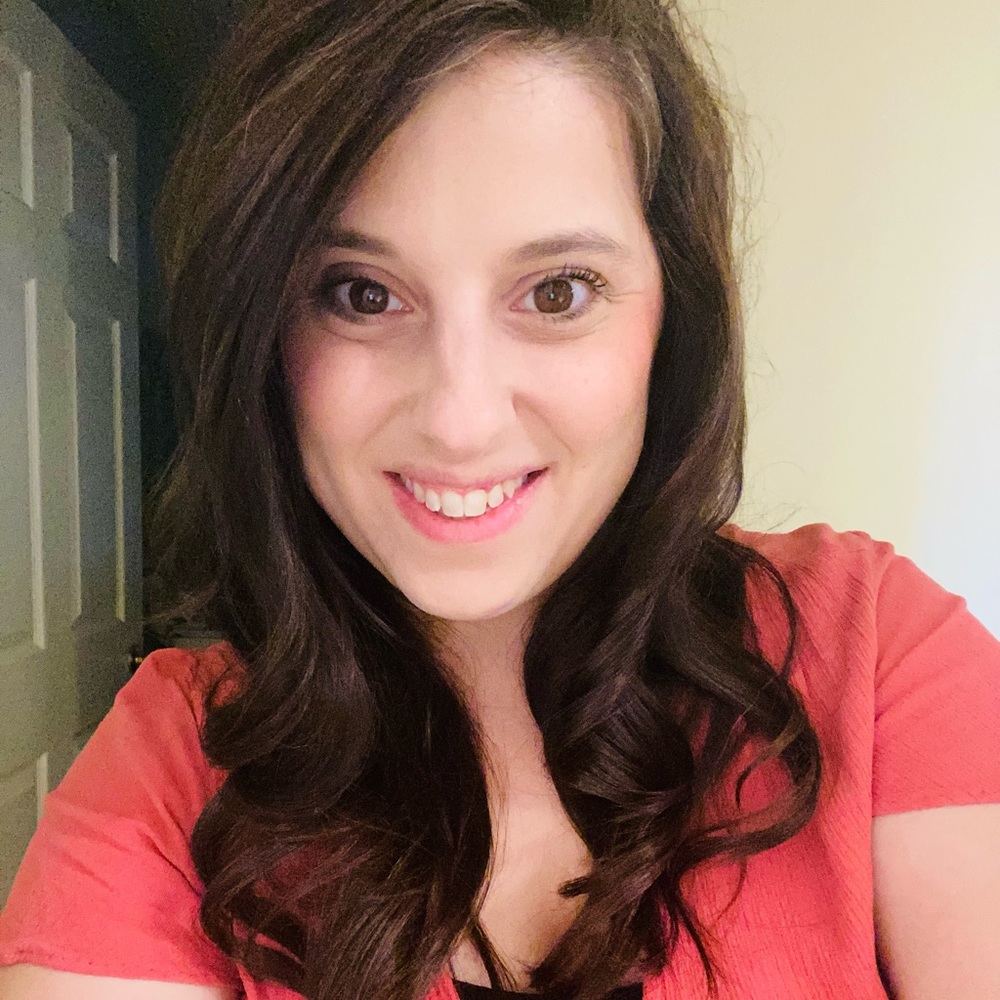 Meet your Posher, Nicole